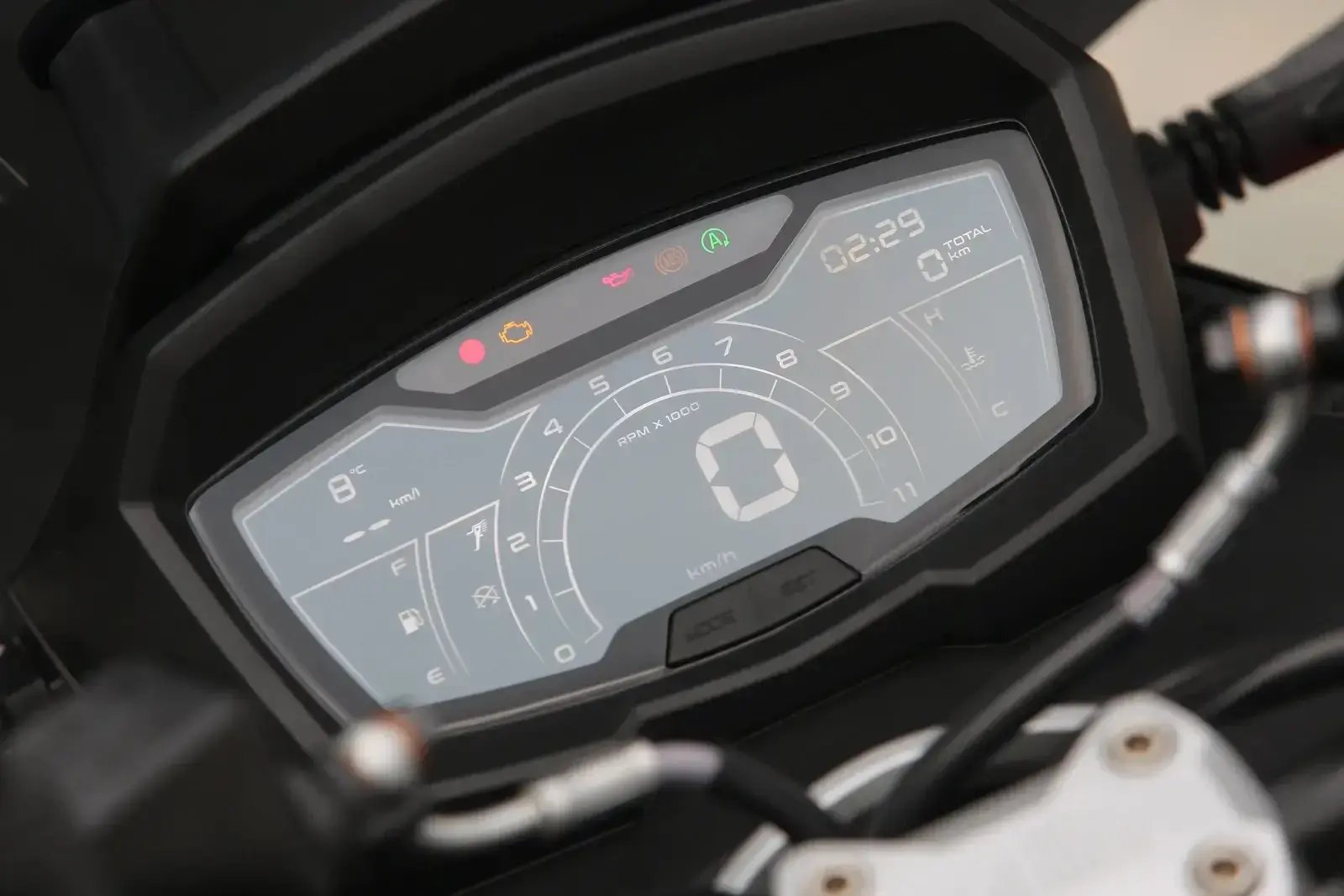 sr_gt-SRGT-Sport-Red-Raceway_EMEA_3133